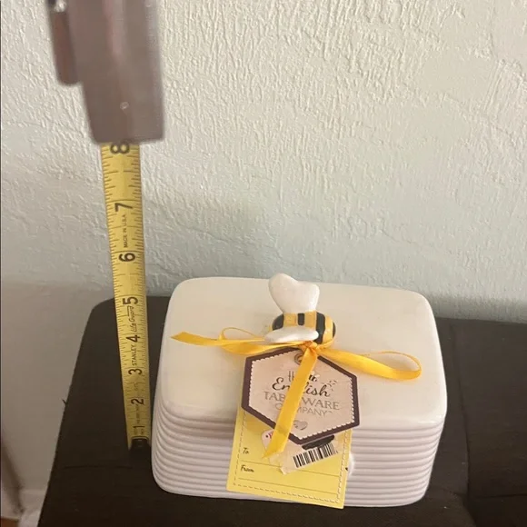 # 0596+ White Butter Dish with Yellow Bee Accent - Picture 7 of 8